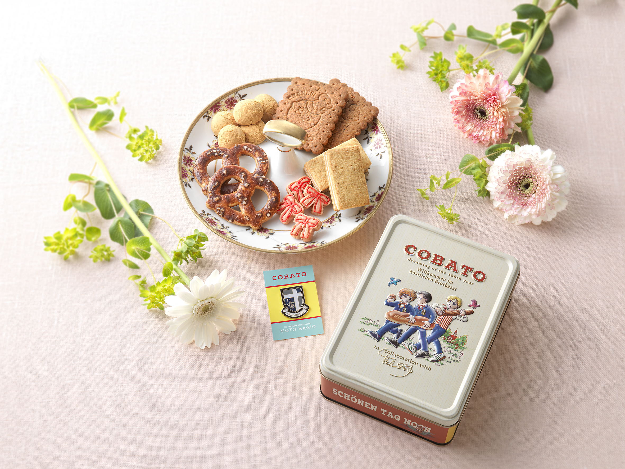 萩尾望都先生コラボ缶